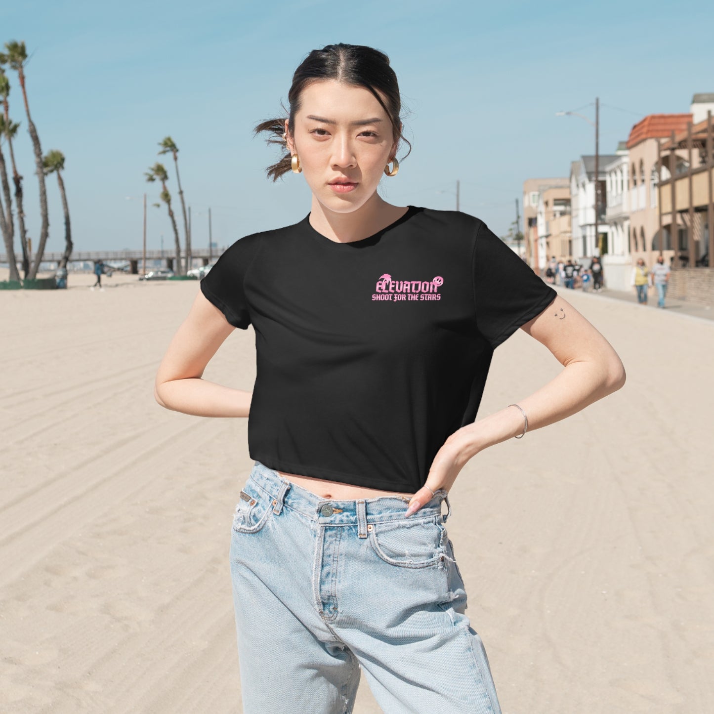 Women's Flowy elevation Cropped Tee