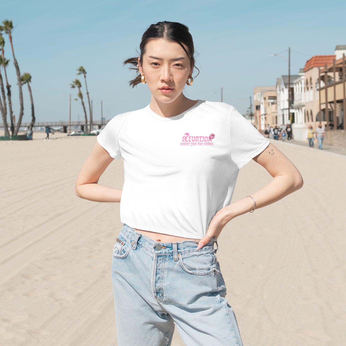 Women's Flowy elevation Cropped Tee